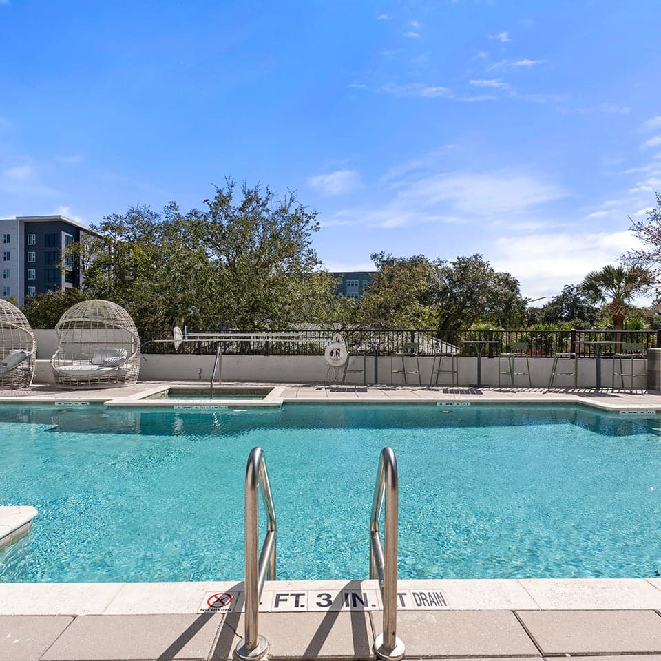 42-Social-28-Ground-Stills-17