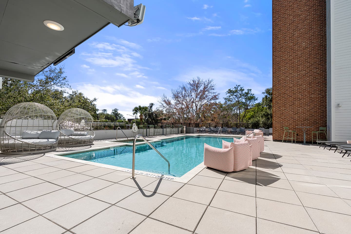 45-Social-28-Ground-Stills-20